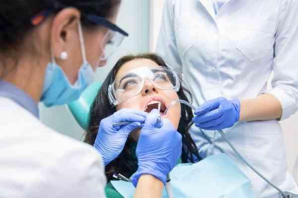 emergency dentist in Barnstaple